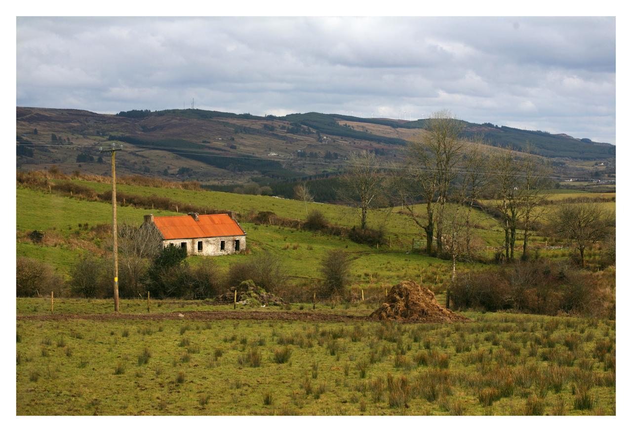 Ash Lodge Moytirra Екстер'єр фото